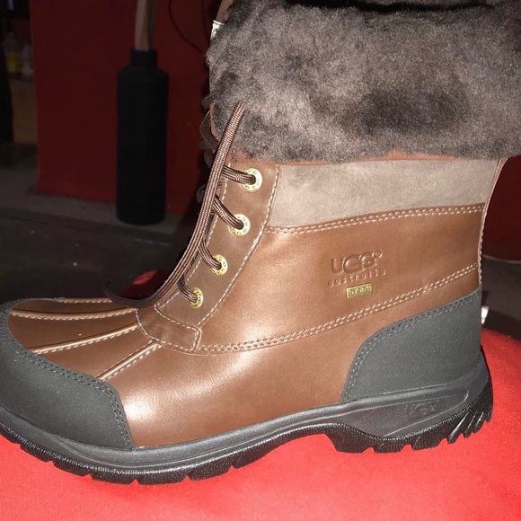 Men UGG - Picture 3 of 3